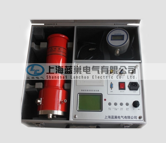 ZGF-120KV/2mA大屏智能直流高壓發(fā)生器。應(yīng)用AIPWM技術(shù)，對(duì)PWM技術(shù)的不準(zhǔn)確線性度進(jìn)行了調(diào)整，使儀器精度得到了大幅度提高。并采用AI技術(shù)設(shè)定過(guò)壓保護(hù)和過(guò)流保護(hù)取代了數(shù)字撥盤開(kāi)關(guān)只能設(shè)定電壓值